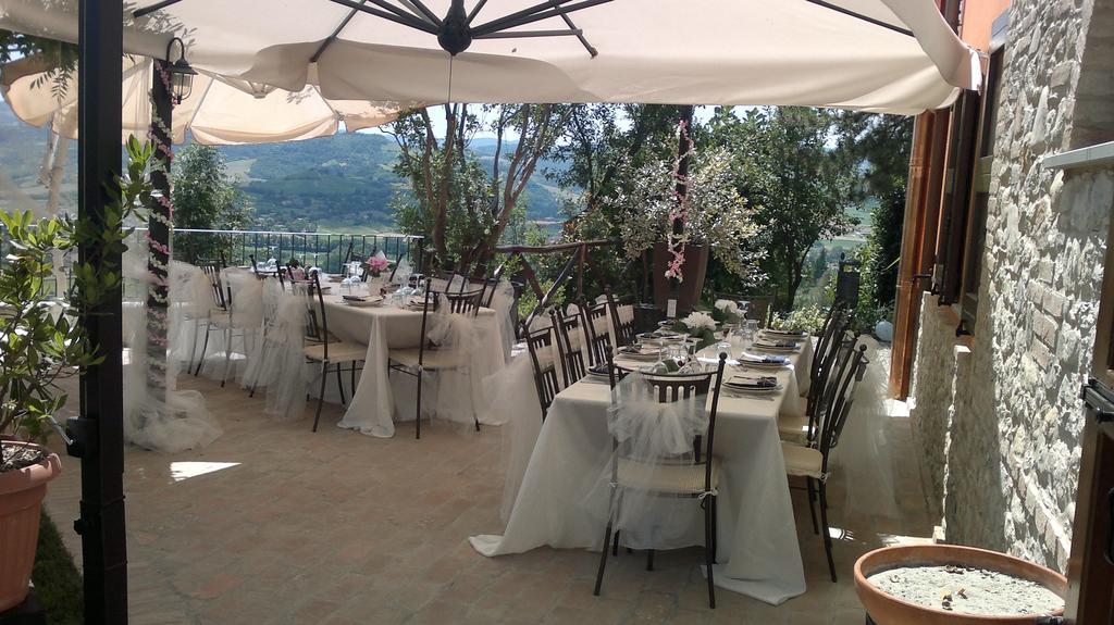 Ca Nova Del Tenente Hotell Monteveglio Exteriör bild
